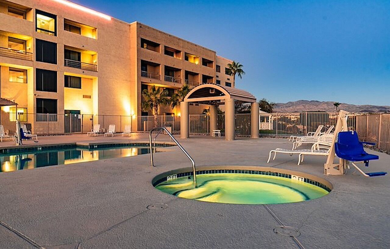 Studio 6 Suites Lake Havasu City Az エクステリア 写真